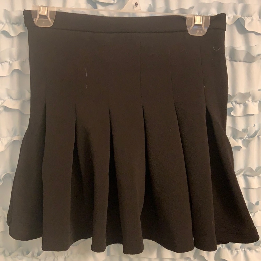 Shein black pleated skirt. Size small